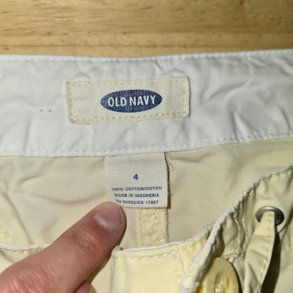 Y2k Old Navy Low Rise Cargo Capris Womens Size 4 Butter Yellow 100% Cotton - Picture 4 of 8